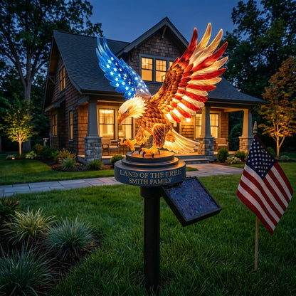 Personalized Solar Eagle Garden Light — detail view 4