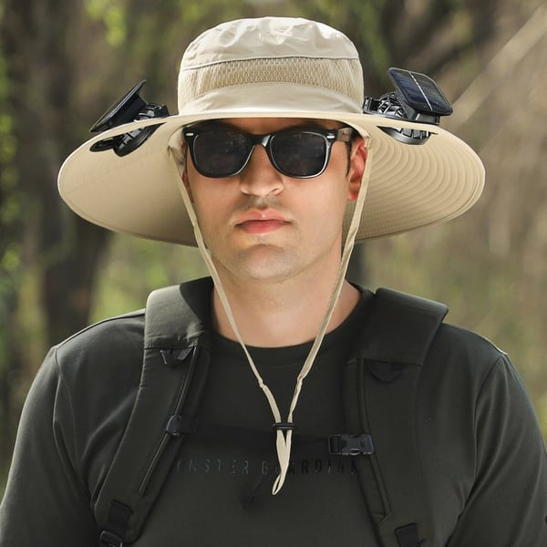 Beat the Heat 🔥 2025 New Ultralight Solar Fan Sun Hat – Breathable & Lightweight!