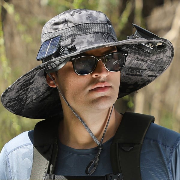Beat the Heat 🔥 2025 New Ultralight Solar Fan Sun Hat – Breathable & Lightweight!
